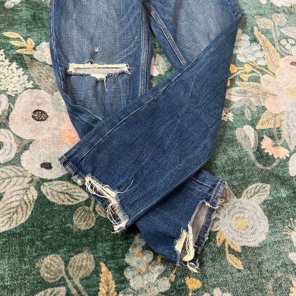 Abercrombie & Fitch Women's Ultra High Rise Straight Leg Jeans Blue Size 27 - Picture 10 of 12